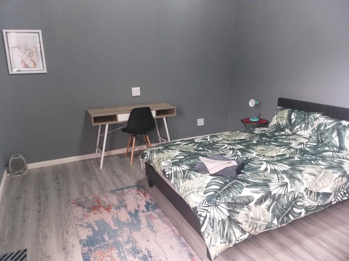 Apartmán Tj Self-Catering Graaff-Reinet Exteriér fotografie