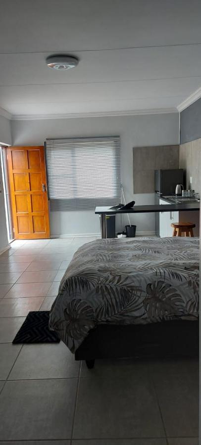 Apartmán Tj Self-Catering Graaff-Reinet Exteriér fotografie